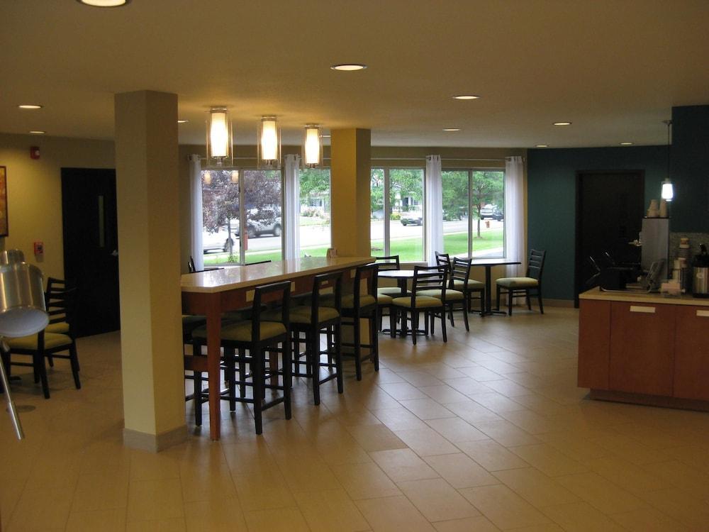 Best Western Plus Traverse City Eksteriør bilde