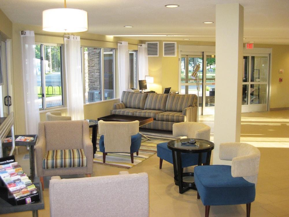 Best Western Plus Traverse City Eksteriør bilde