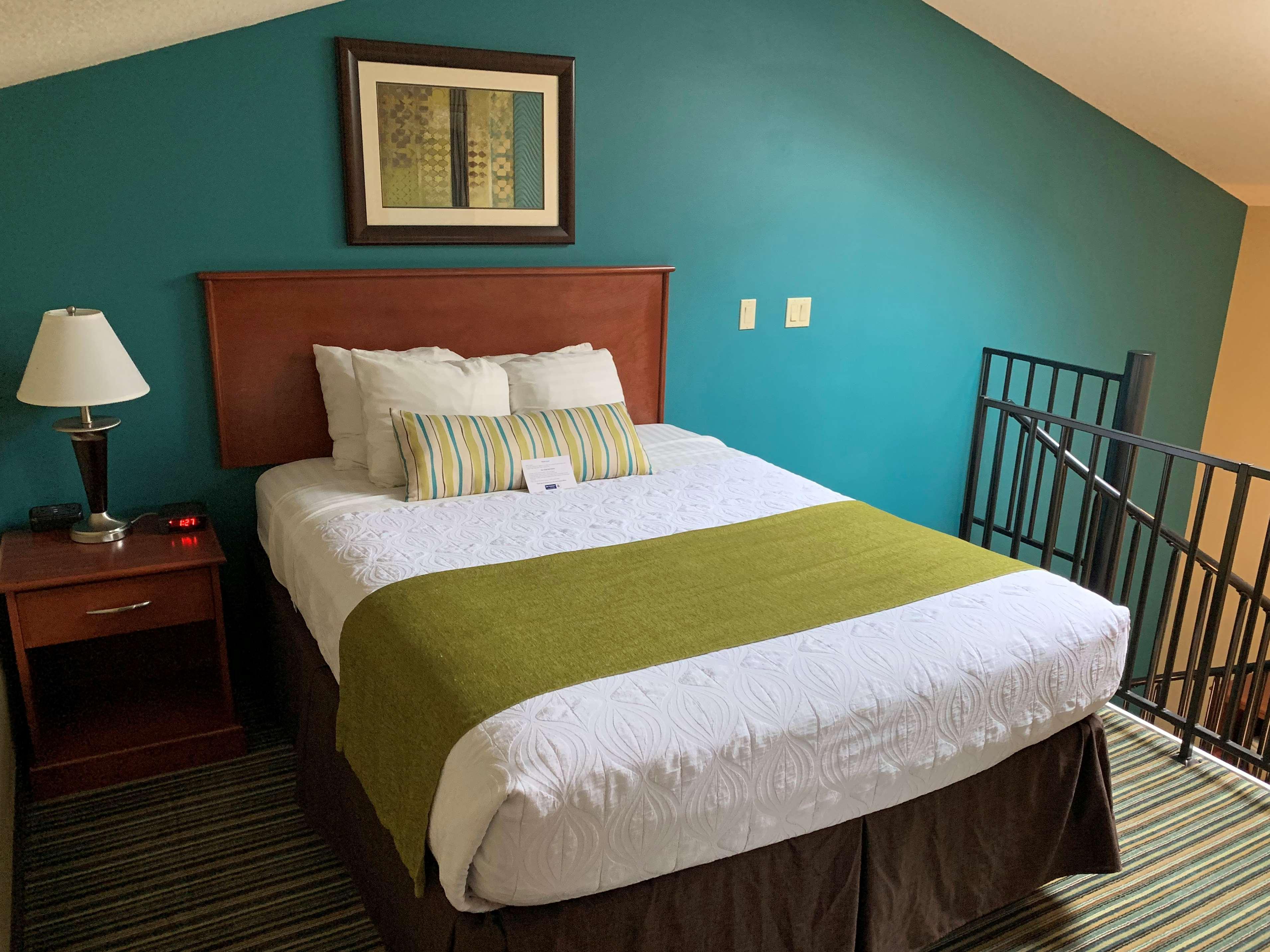 Best Western Plus Traverse City Eksteriør bilde